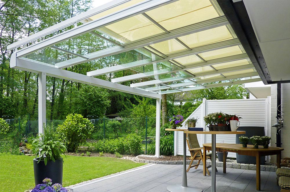 La disposition serveuse Fin toiture en verre pour pergola marque ...